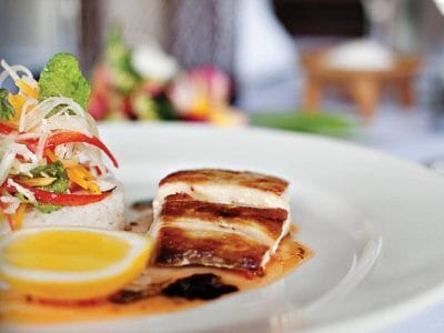 fiji mamanuca islands yasawa island resort and spa dining
